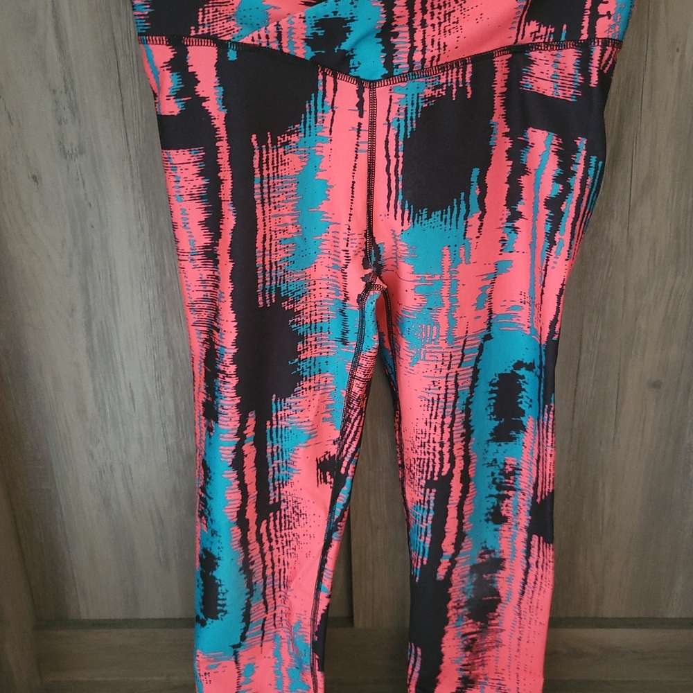 Womens Fabletics Active Leggings - Picture 5 of 7